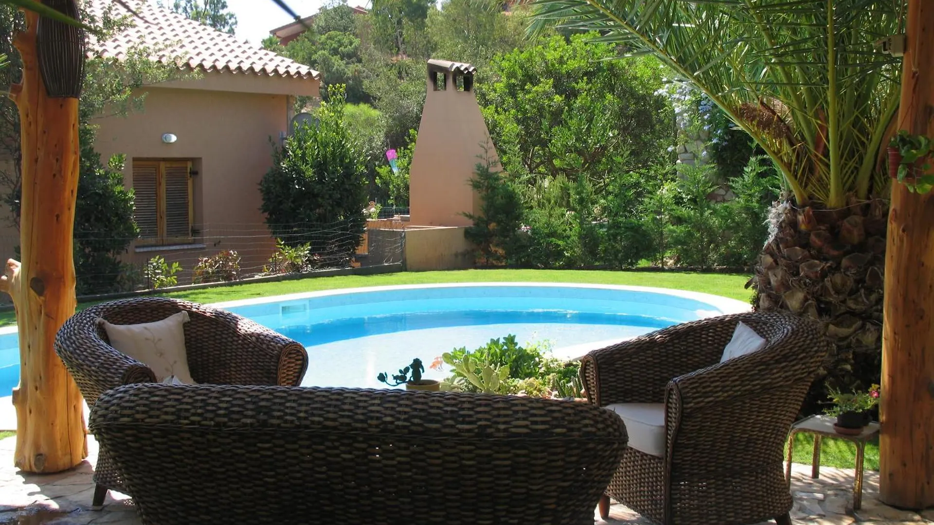 Villa Grazy Con Piscina Privata モンテ・ナイ イタリア